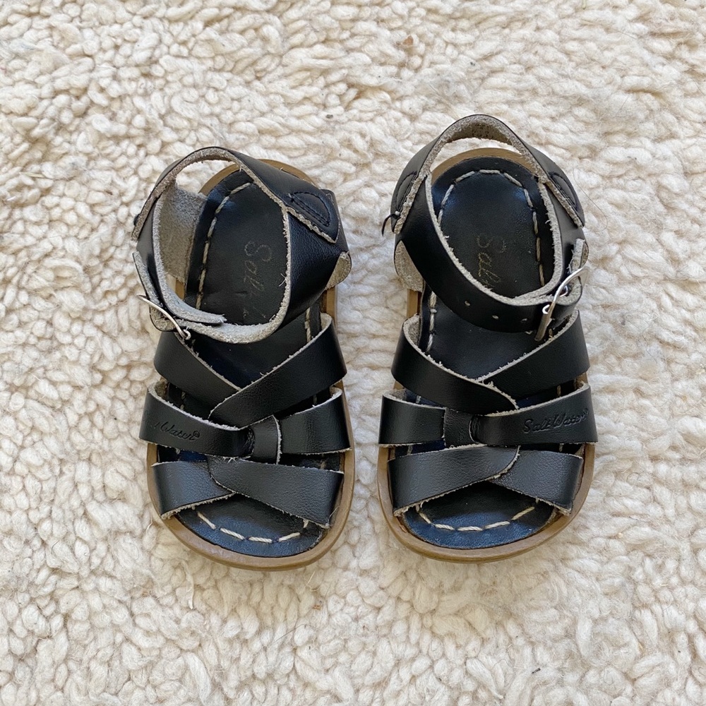 Saltwater Sandals size 4 toddler